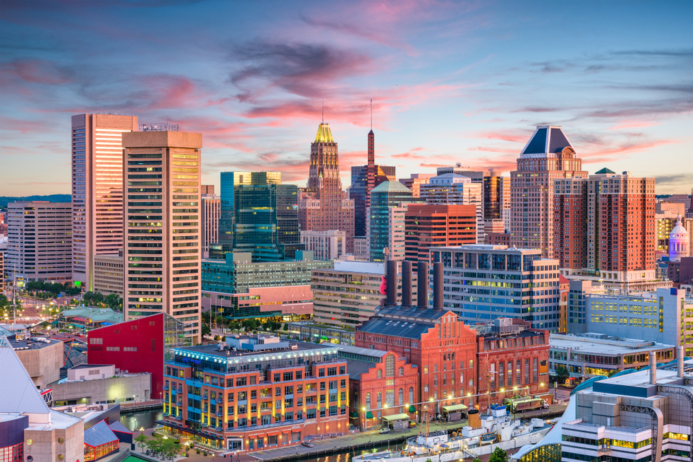 Baltimore,,Maryland,,Usa,Skyline,Over,The,Inner,Harbor,At,Dusk.